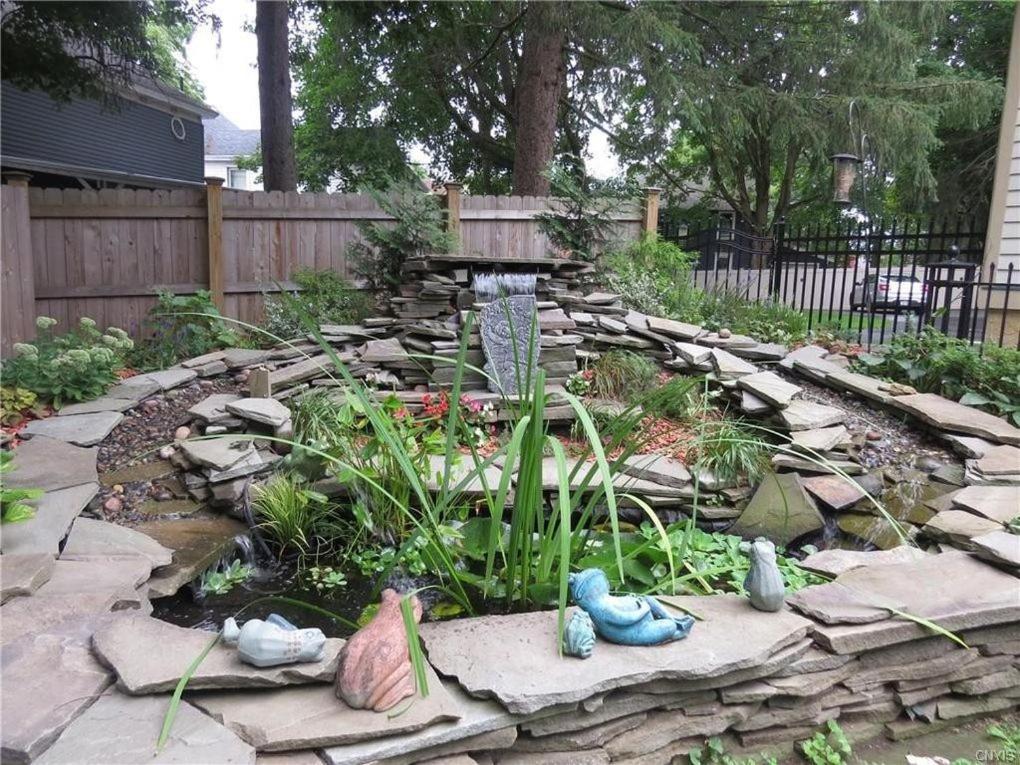 Raindrops On Roses Bed & Breakfast Herkimer Extérieur photo